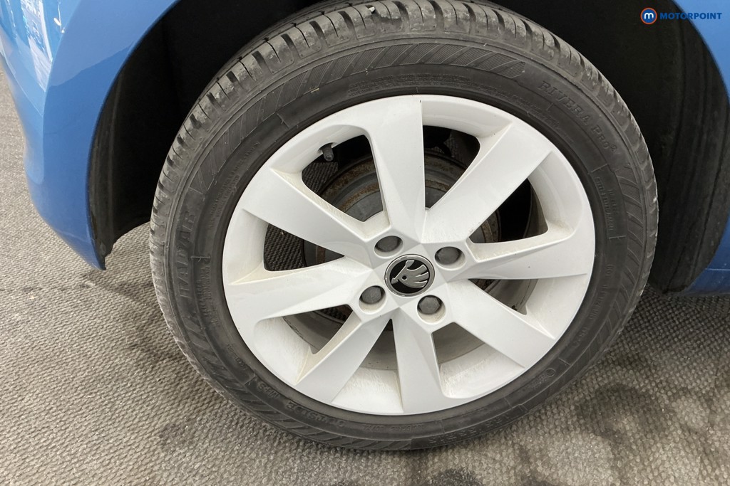 Skoda Citigo Colour Edition Manual Petrol Hatchback - Stock Number (1638773) - 33rd supplementary image