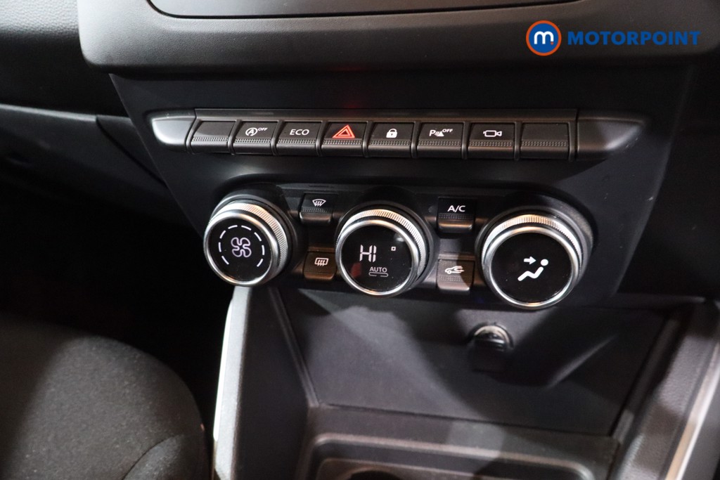 Dacia Duster Techroad Manual Petrol SUV - Stock Number (1638839) - 18th supplementary image