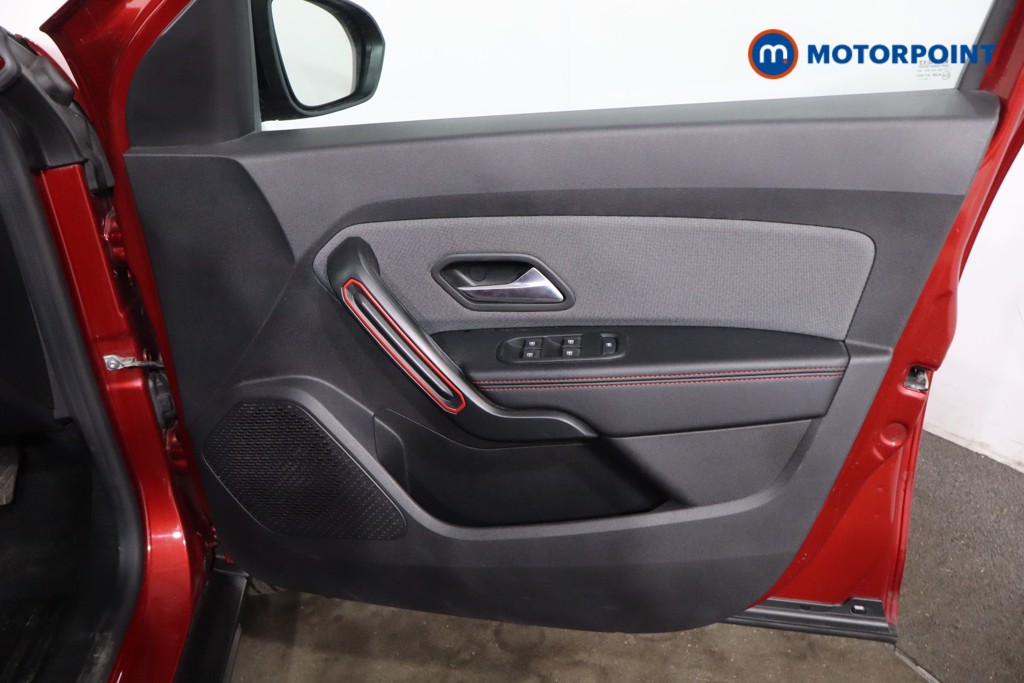 Dacia Duster Techroad Manual Petrol SUV - Stock Number (1638839) - 22nd supplementary image
