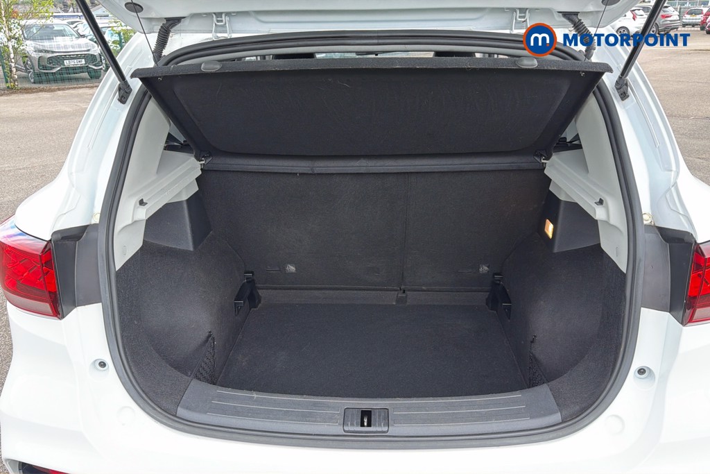 Mg Motor Uk ZS Exclusive Manual Petrol SUV - Stock Number (1639463) - 33rd supplementary image