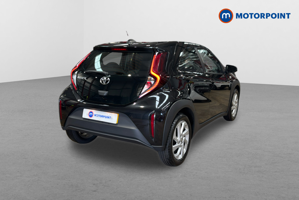 Toyota Aygo X Pure Manual Petrol Hatchback - Stock Number (1639508) - Drivers side rear corner