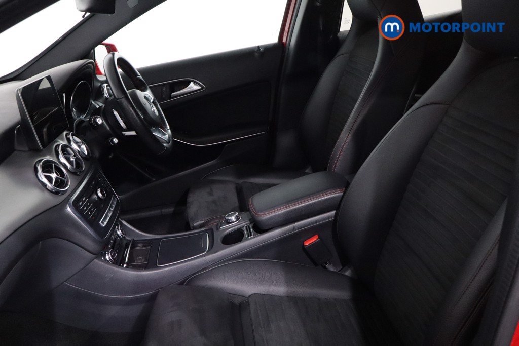Mercedes-Benz GLA Amg Line Automatic Petrol SUV - Stock Number (1639534) - 4th supplementary image