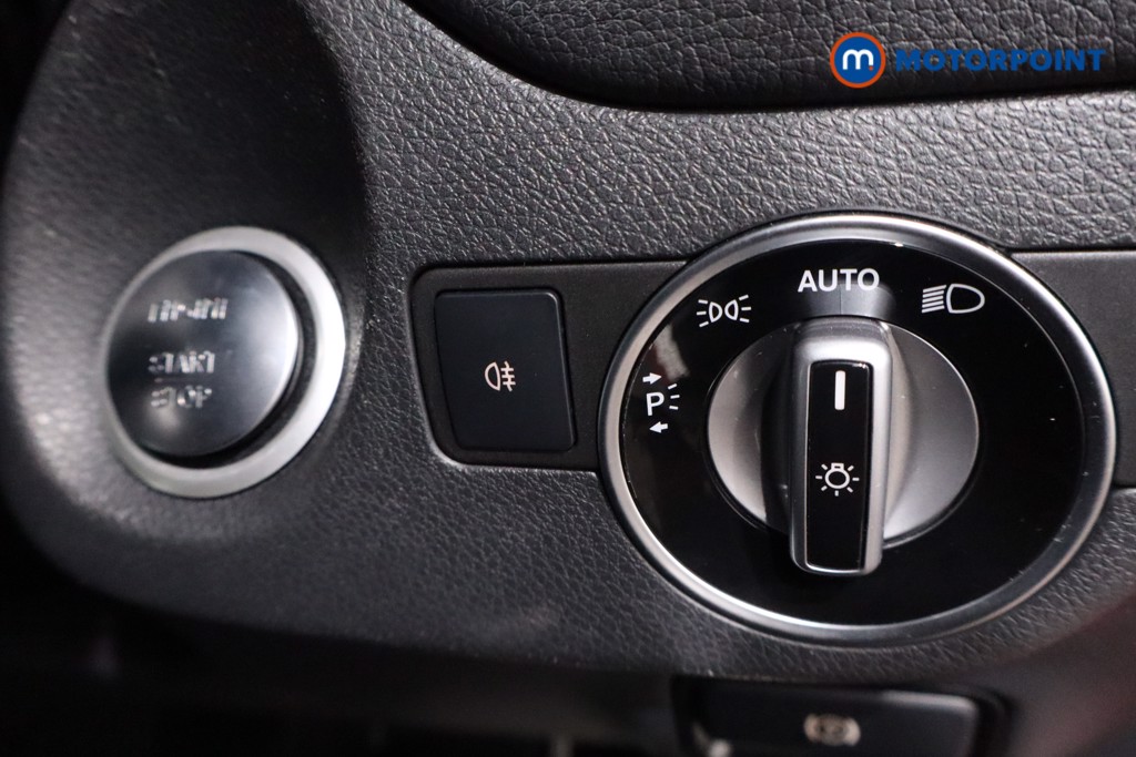 Mercedes-Benz GLA Amg Line Automatic Petrol SUV - Stock Number (1639534) - 17th supplementary image