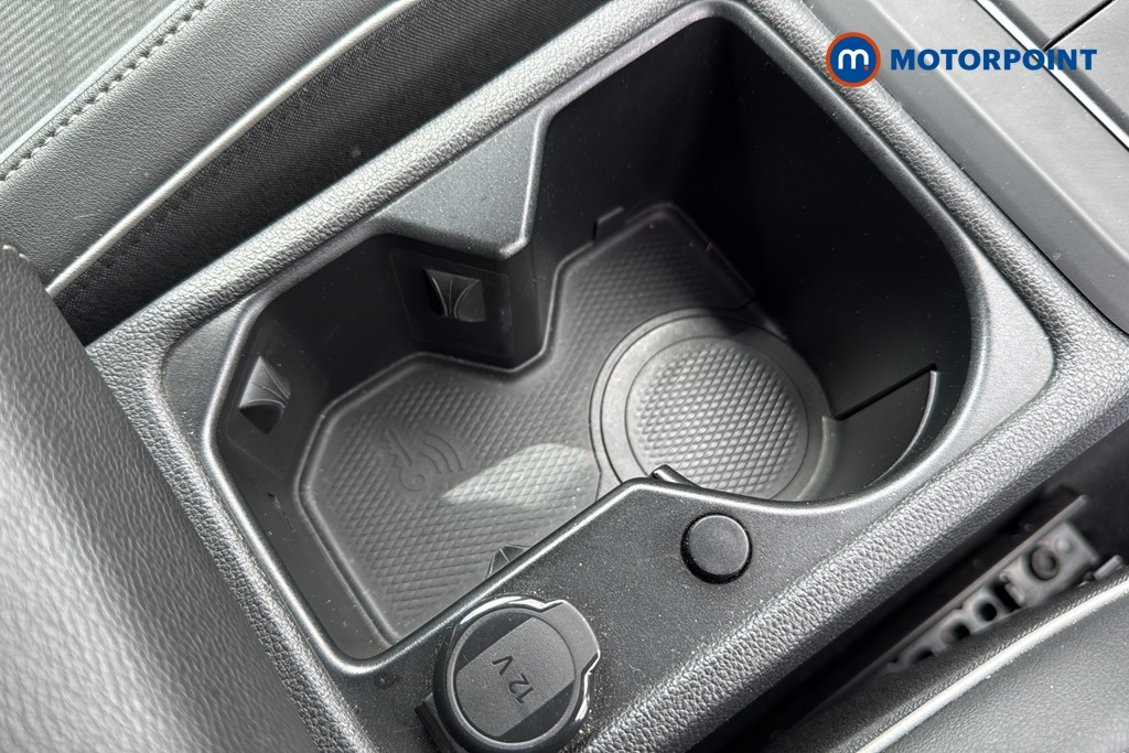 Volkswagen Golf R-Line Manual Petrol Hatchback - Stock Number (1639678) - 16th supplementary image