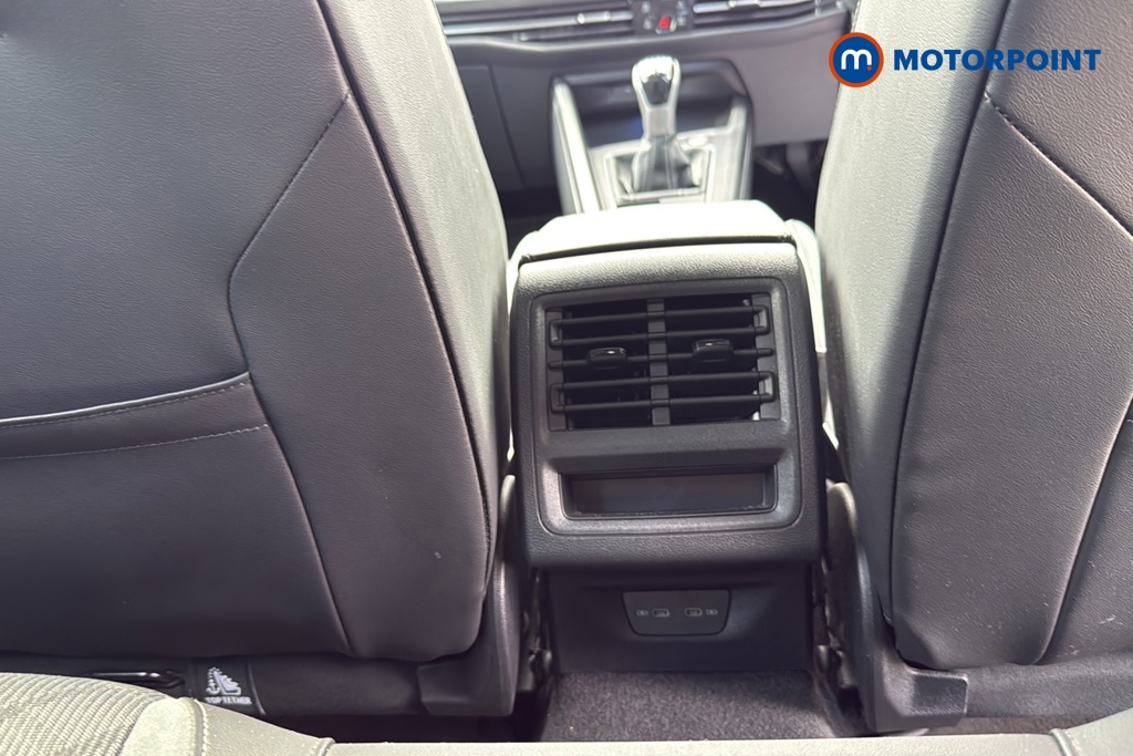 Volkswagen Golf R-Line Manual Petrol Hatchback - Stock Number (1639678) - 28th supplementary image