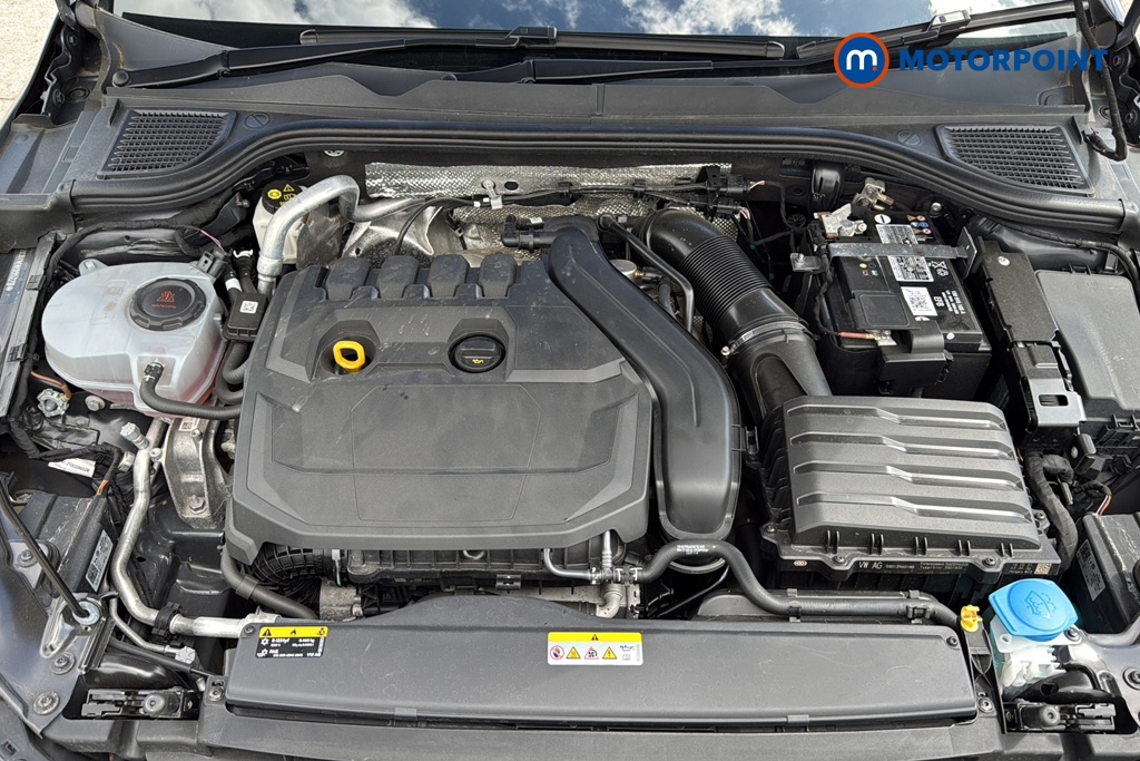 Volkswagen Golf R-Line Manual Petrol Hatchback - Stock Number (1639678) - 48th supplementary image