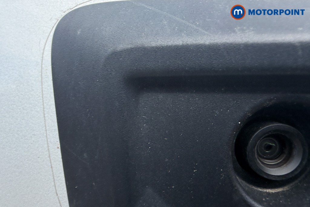 Ford Transit Limited Automatic Diesel Medium Roof Van - Stock Number (1639925) - 6th supplementary image