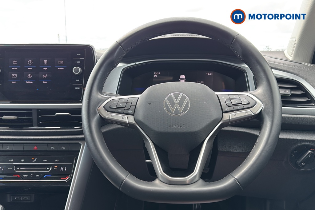 Volkswagen T-Roc Match Manual Petrol SUV - Stock Number (1640011) - 2nd supplementary image