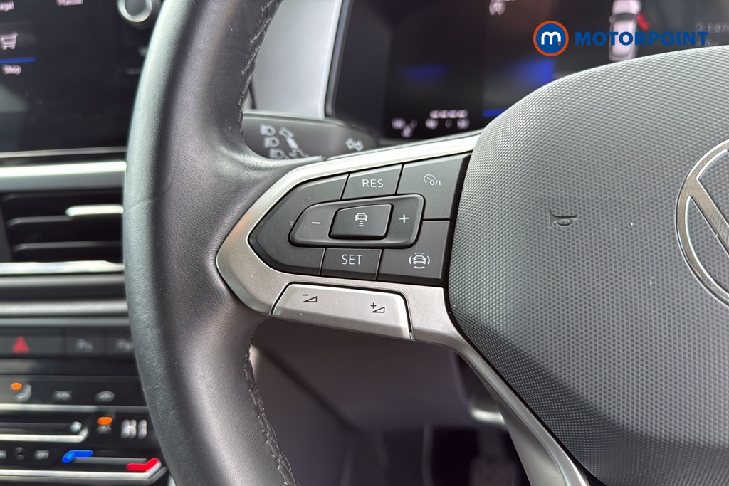 Volkswagen T-Roc Match Manual Petrol SUV - Stock Number (1640011) - 4th supplementary image