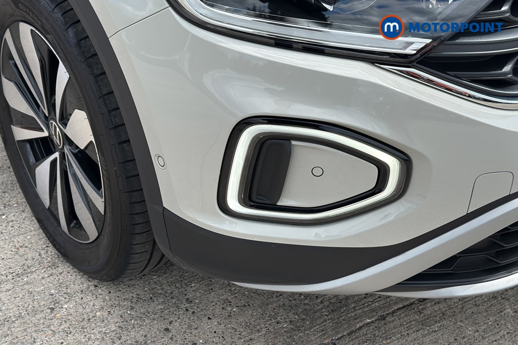 Volkswagen T-Roc Match Manual Petrol SUV - Stock Number (1640011) - 38th supplementary image