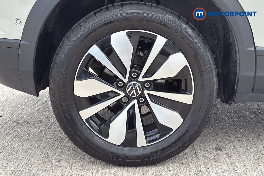 Volkswagen T-Roc Match Manual Petrol SUV - Stock Number (1640011) - 46th supplementary image