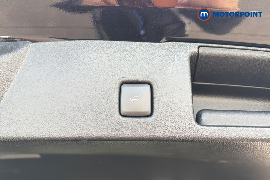 Ford Kuga St-Line Automatic Petrol-Electric Hybrid SUV - Stock Number (1640217) - 35th supplementary image
