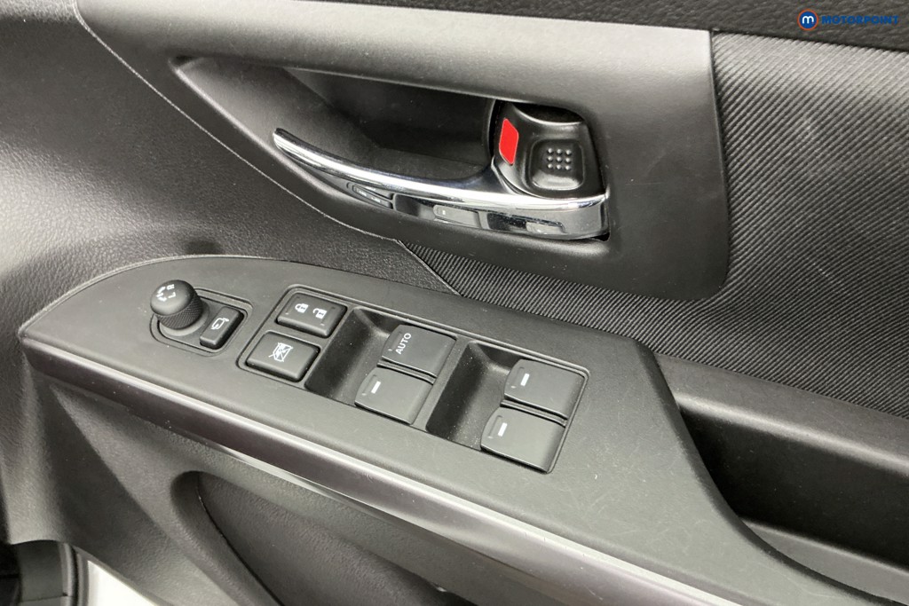 Suzuki S-Cross Motion Manual Petrol SUV - Stock Number (1640247) - 24th supplementary image