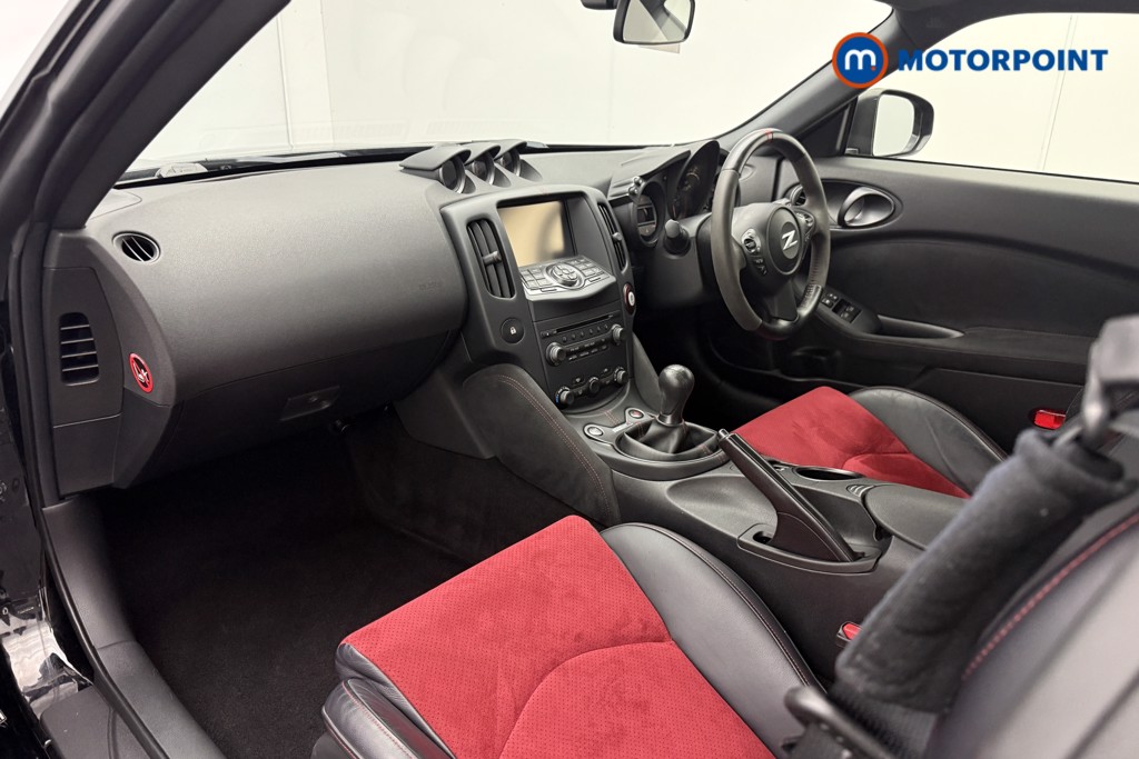 Nissan 370Z Nismo Manual Petrol Coupe - Stock Number (1640299) - 4th supplementary image