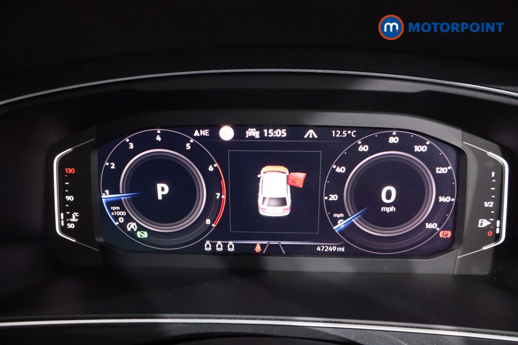 Volkswagen Tiguan Elegance Automatic Petrol SUV - Stock Number (1640434) - 16th supplementary image