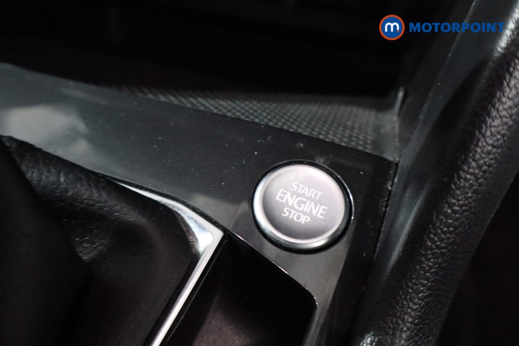 Volkswagen Tiguan Elegance Automatic Petrol SUV - Stock Number (1640434) - 22nd supplementary image