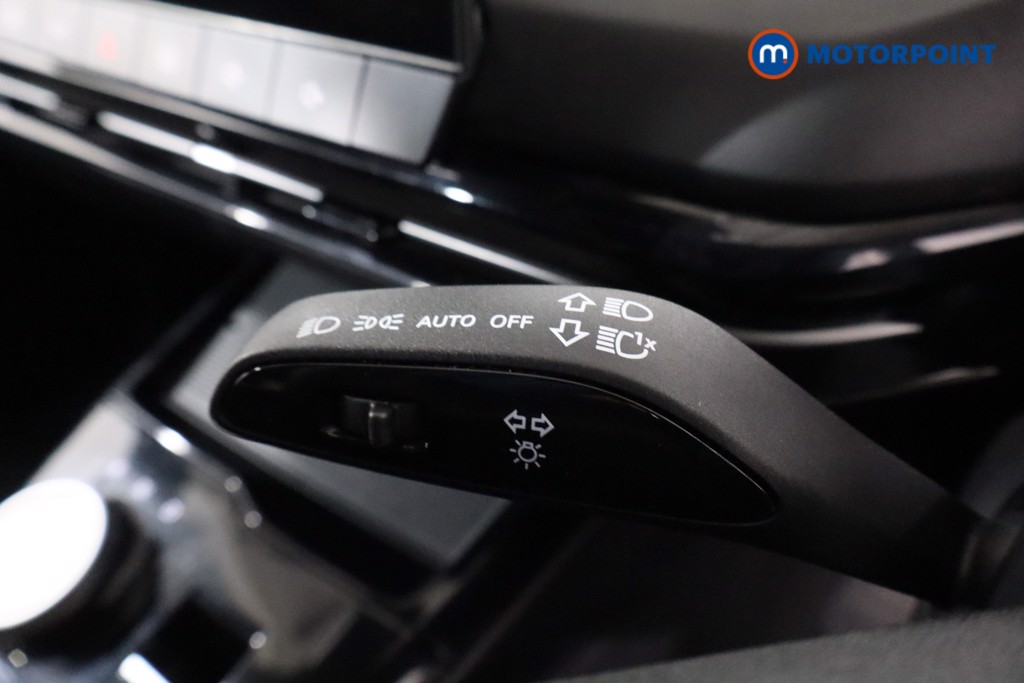 Mg Motor Uk MG4 Trophy Automatic Electric SUV - Stock Number (1640739) - 14th supplementary image