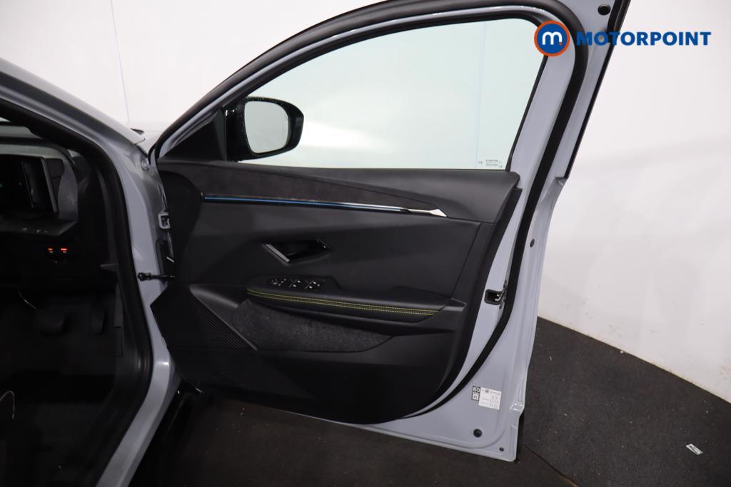 Renault Megane E-Tech Techno Automatic Electric Hatchback - Stock Number (1640747) - 14th supplementary image