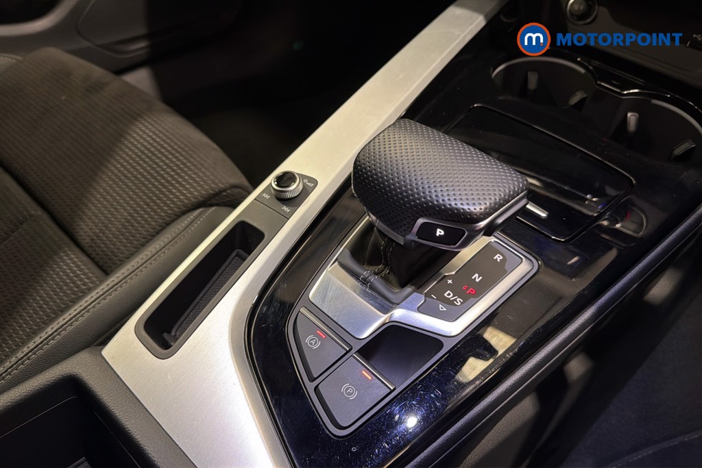 Audi A4 S Line Automatic Diesel Estate - Stock Number (1640917) - 15th supplementary image