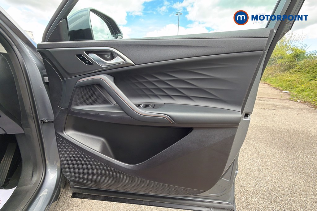 Mg Motor Uk HS Trophy Automatic Petrol-Electric Hybrid SUV - Stock Number (1641175) - 19th supplementary image