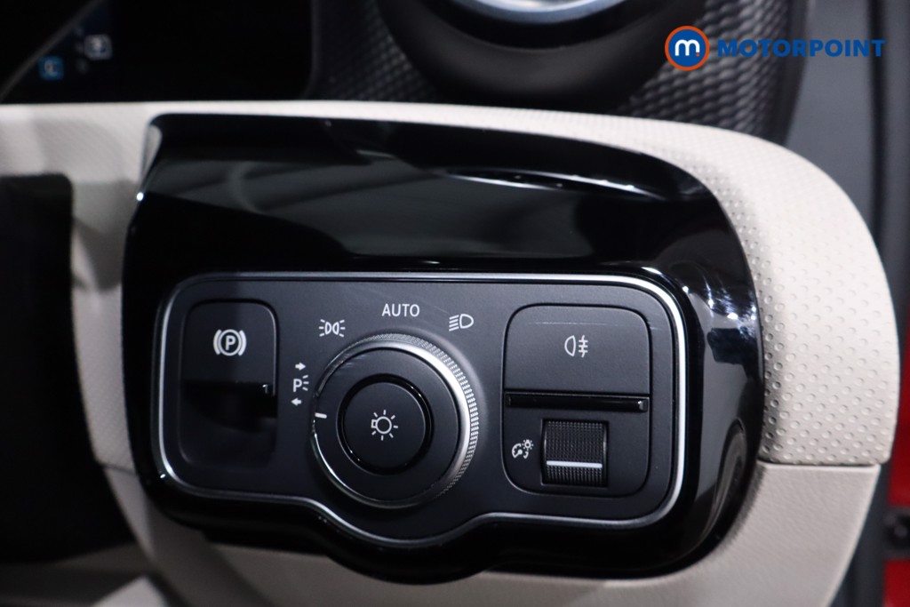 Mercedes-Benz A Class Sport Executive Edition Automatic Petrol Saloon - Stock Number (1641580) - 16th supplementary image