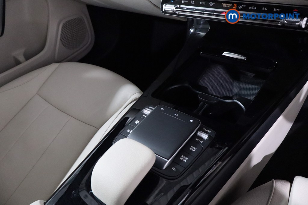 Mercedes-Benz A Class Sport Executive Edition Automatic Petrol Saloon - Stock Number (1641580) - 17th supplementary image