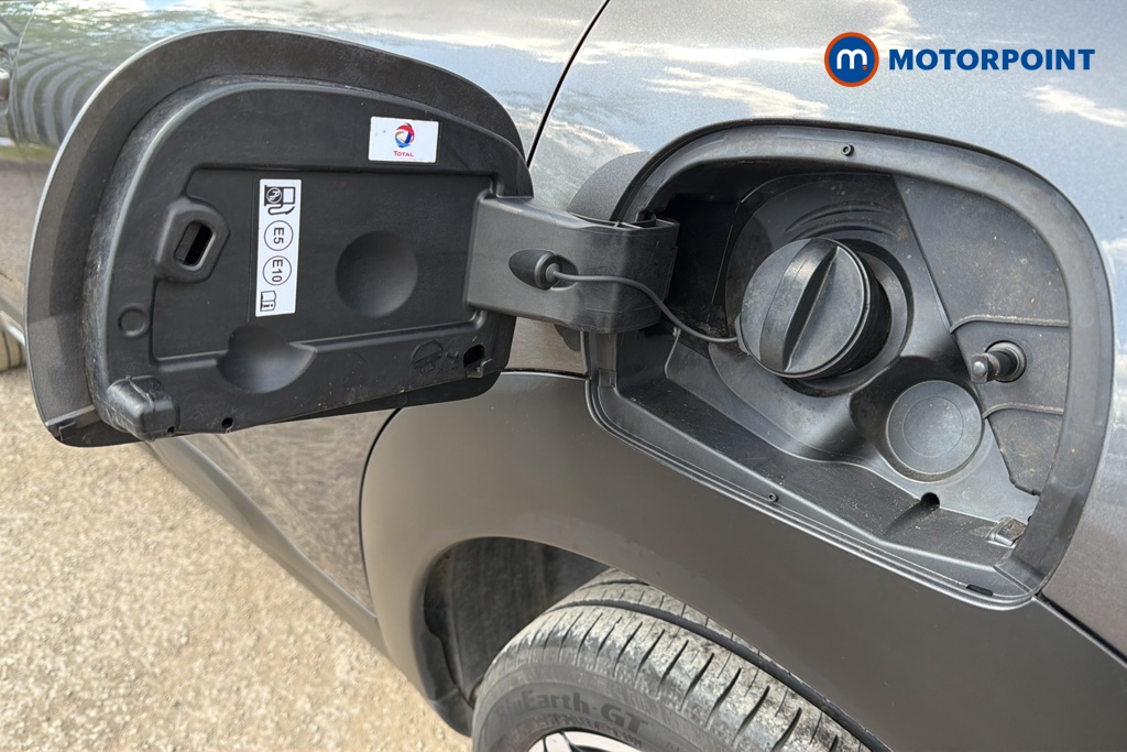 Citroen C4 Cactus Flair Manual Petrol SUV - Stock Number (1641649) - 41st supplementary image