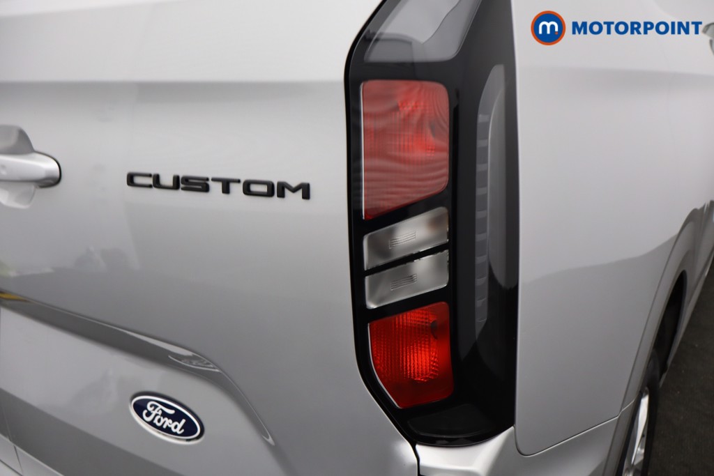 Ford Transit Custom Limited Manual Diesel Panel Van - Stock Number (1613924) - 3rd supplementary image