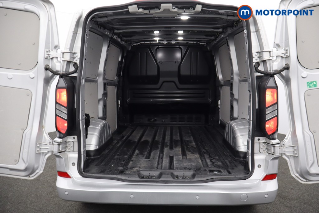 Ford Transit Custom Limited Manual Diesel Panel Van - Stock Number (1613924) - 5th supplementary image