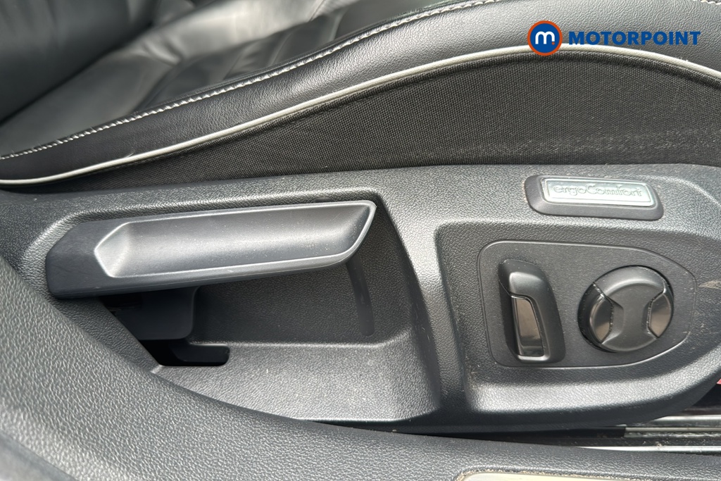 Volkswagen Arteon Elegance Automatic Petrol Hatchback - Stock Number (1618480) - 23rd supplementary image