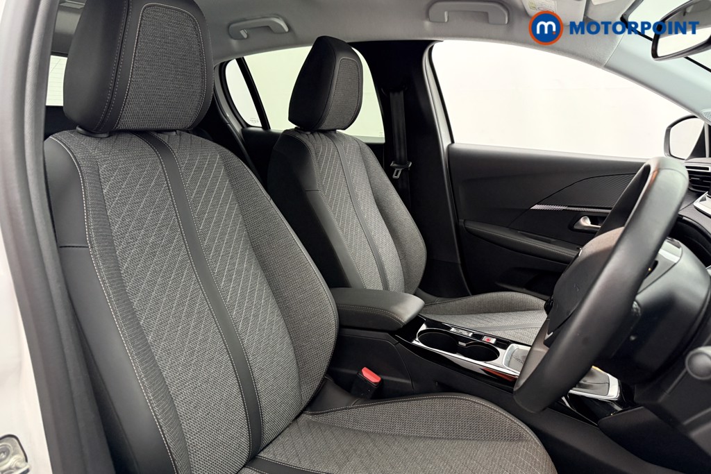 Peugeot 208 Allure Manual Petrol Hatchback - Stock Number (1624790) - 14th supplementary image