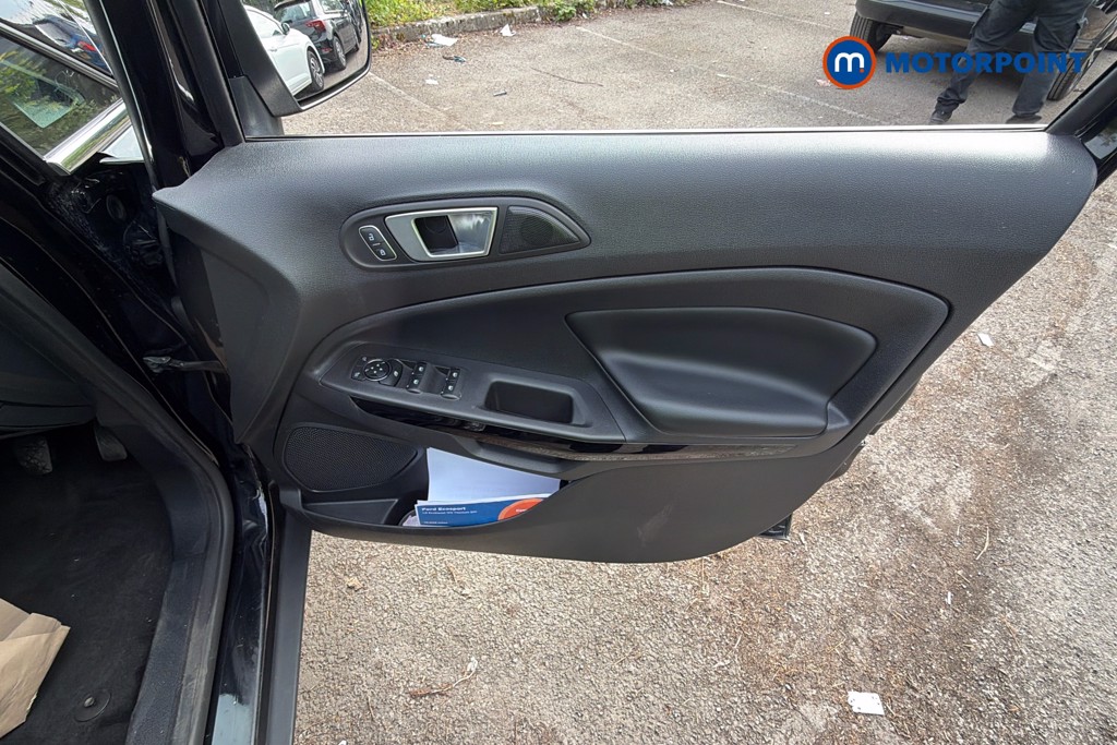 Ford Ecosport Titanium Manual Petrol SUV - Stock Number (1626198) - 19th supplementary image