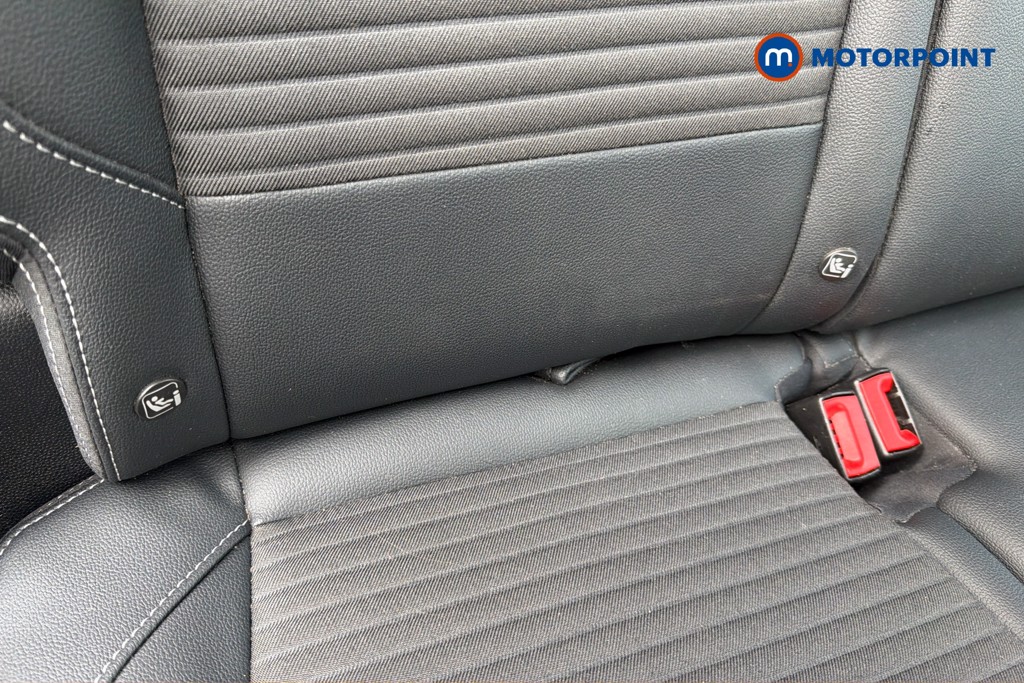Ford Ecosport Titanium Manual Petrol SUV - Stock Number (1626198) - 29th supplementary image