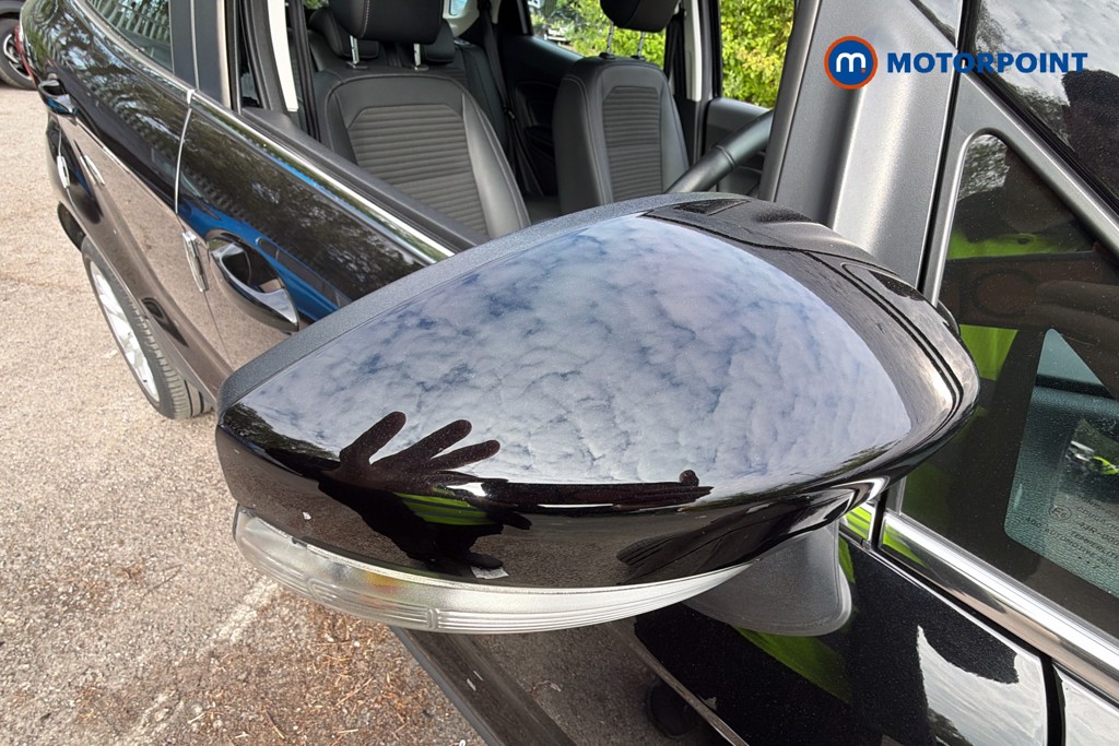 Ford Ecosport Titanium Manual Petrol SUV - Stock Number (1626198) - 43rd supplementary image