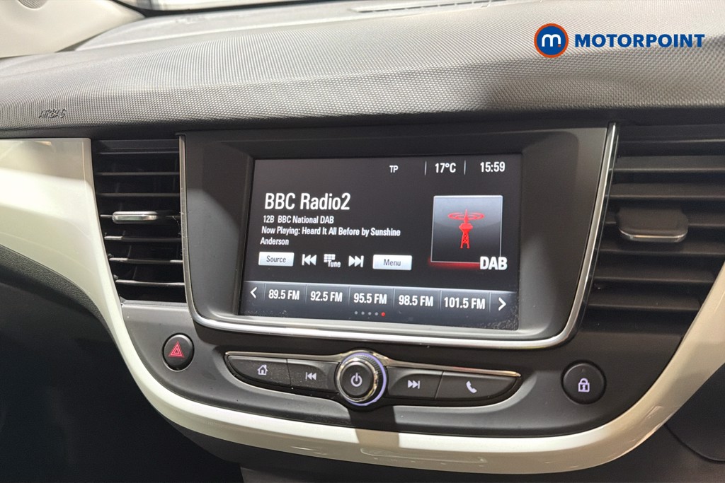 Vauxhall Crossland X Griffin Manual Diesel SUV - Stock Number (1626616) - 9th supplementary image