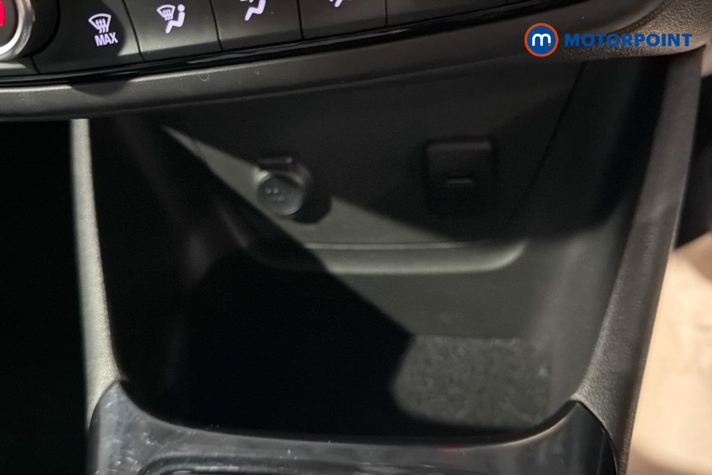 Vauxhall Crossland X Griffin Manual Diesel SUV - Stock Number (1626616) - 17th supplementary image