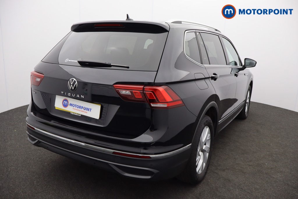 Volkswagen Tiguan Allspace Life Automatic Petrol SUV - Stock Number (1628324) - 2nd supplementary image