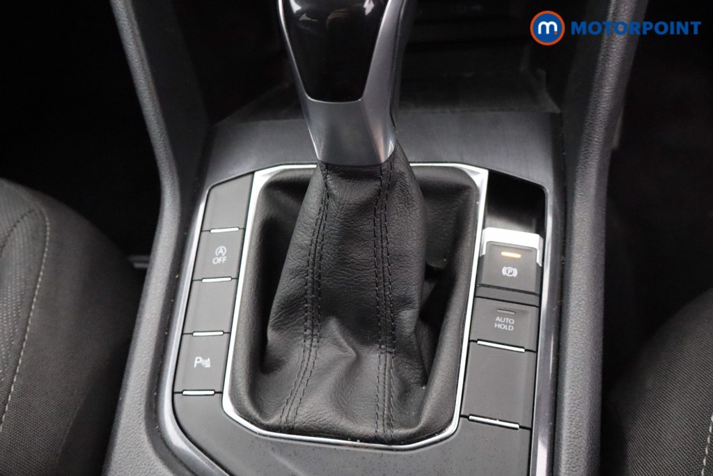 Volkswagen Tiguan Allspace Life Automatic Petrol SUV - Stock Number (1628324) - 20th supplementary image