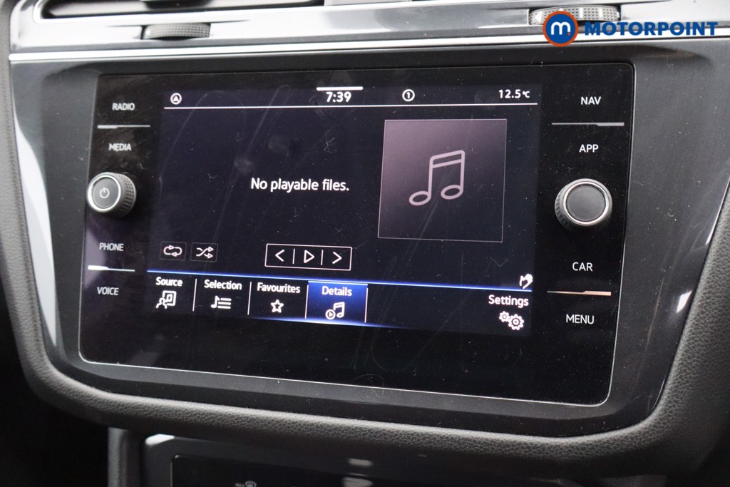 Volkswagen Tiguan Allspace Life Automatic Petrol SUV - Stock Number (1628324) - 23rd supplementary image