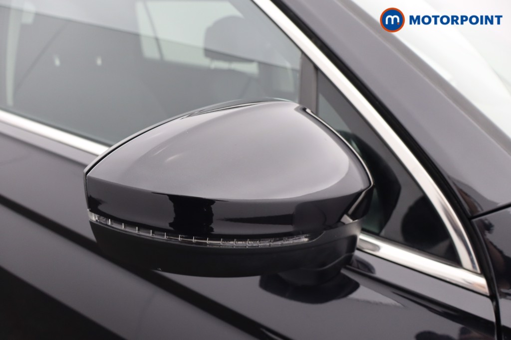 Volkswagen Tiguan Allspace Life Automatic Petrol SUV - Stock Number (1628324) - 30th supplementary image