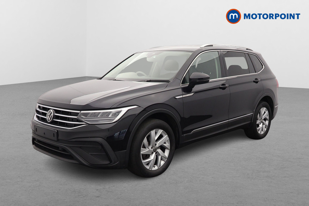 Volkswagen Tiguan Allspace Life Automatic Petrol SUV - Stock Number (1628324) - Passenger side front corner