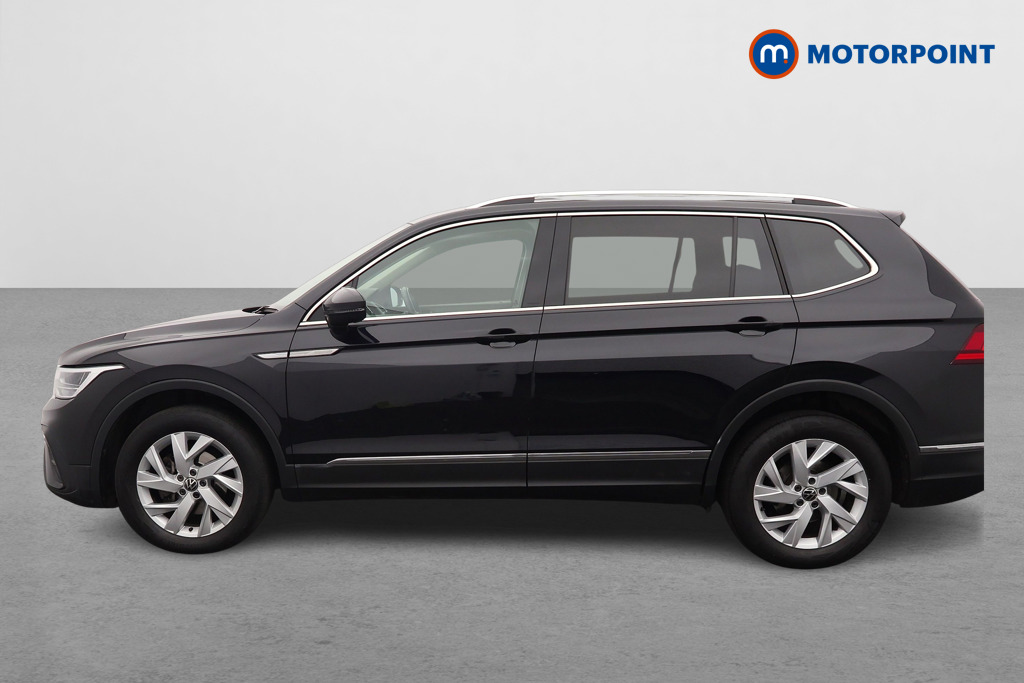 Volkswagen Tiguan Allspace Life Automatic Petrol SUV - Stock Number (1628324) - Passenger side