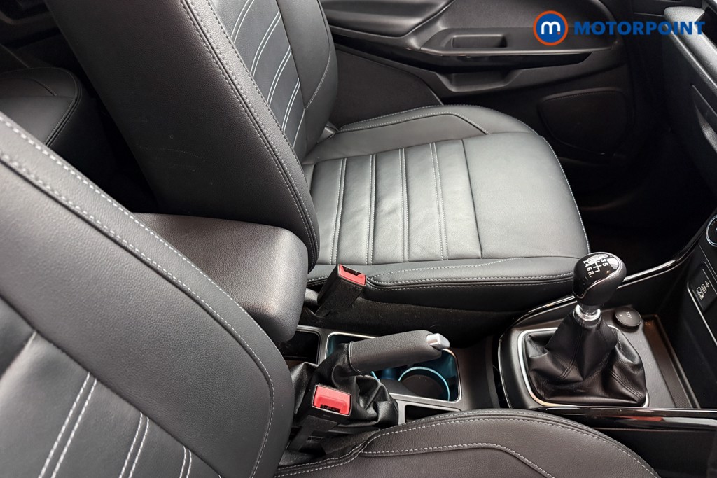 Ford Ecosport Active Manual Petrol SUV - Stock Number (1628342) - 12th supplementary image
