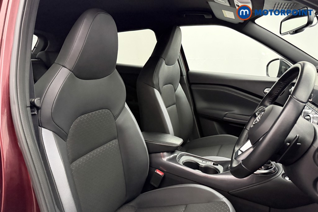 Nissan Juke N-Connecta Automatic Petrol SUV - Stock Number (1629060) - 13th supplementary image