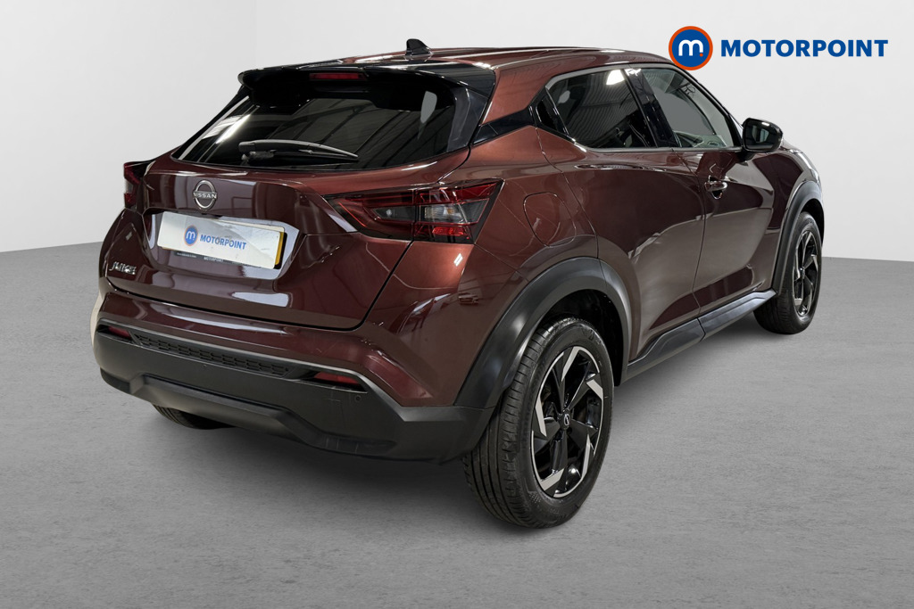 Nissan Juke N-Connecta Automatic Petrol SUV - Stock Number (1629060) - Drivers side rear corner