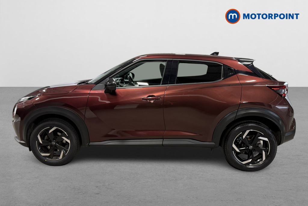 Nissan Juke N-Connecta Automatic Petrol SUV - Stock Number (1629060) - Passenger side