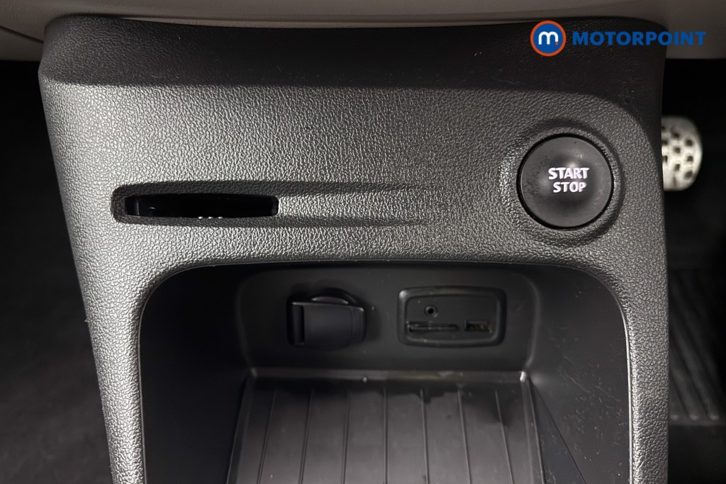 Renault Captur Gt Line Manual Petrol SUV - Stock Number (1630742) - 15th supplementary image