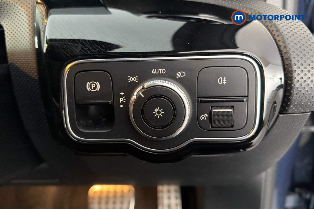 Mercedes-Benz A Class Amg Line Automatic Petrol Saloon - Stock Number (1631290) - 18th supplementary image