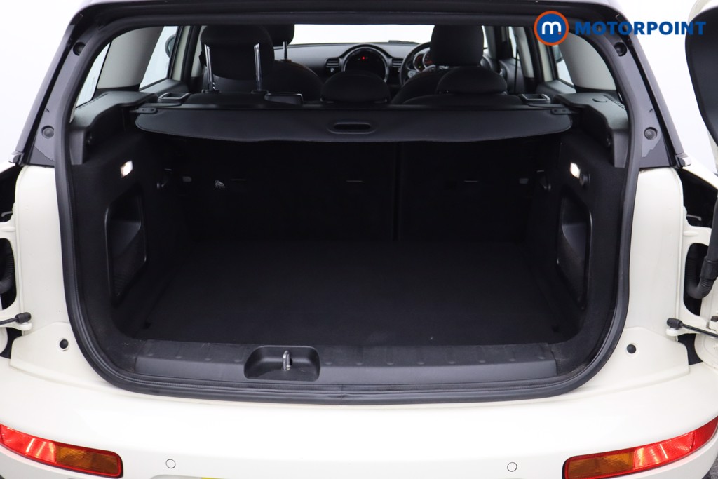 Mini Clubman Cooper Classic Automatic Petrol Estate - Stock Number (1631370) - 5th supplementary image