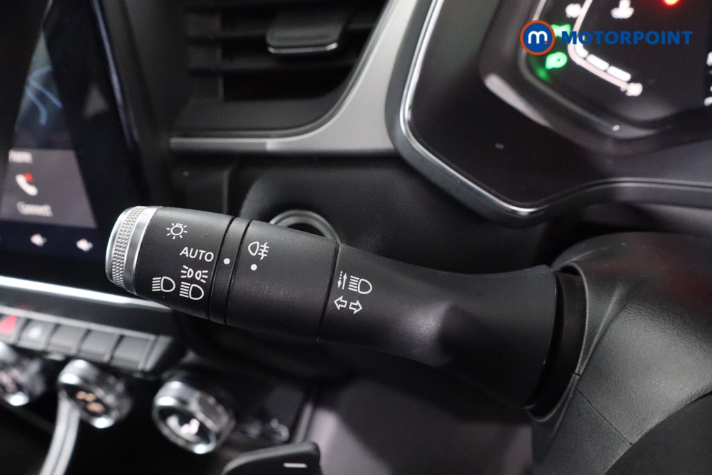 Renault Captur S Edition Automatic Petrol SUV - Stock Number (1631875) - 14th supplementary image